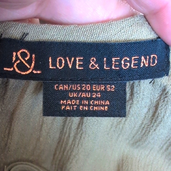 Love & Legend Olive Green Sleeveless Tiered Top w/ Lace Hem & Tassels | Size 20 - Picture 14 of 15